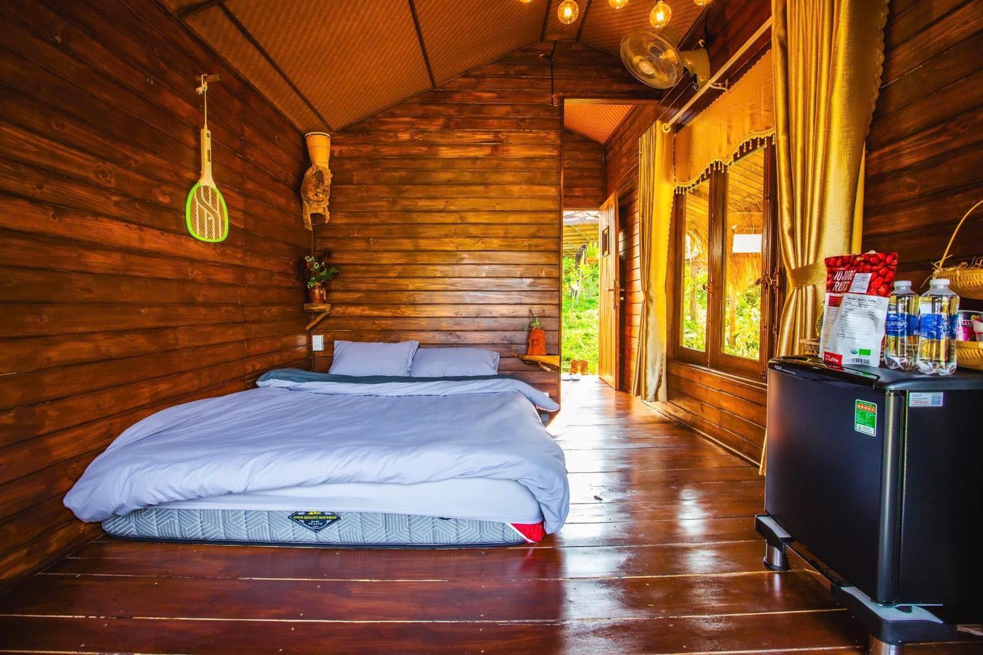 Nha Trong Ban - Homestay Mang Den Kon Von Kla Экстерьер фото